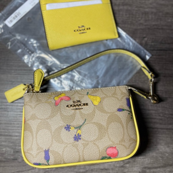 Authentic Coach Nolita Bag - Picture 2 of 9